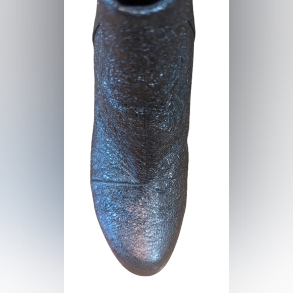 EUC Rag & Bone Classic Newbury Crinkled Gunmetal metallic pewter zip back, black - Picture 2 of 14